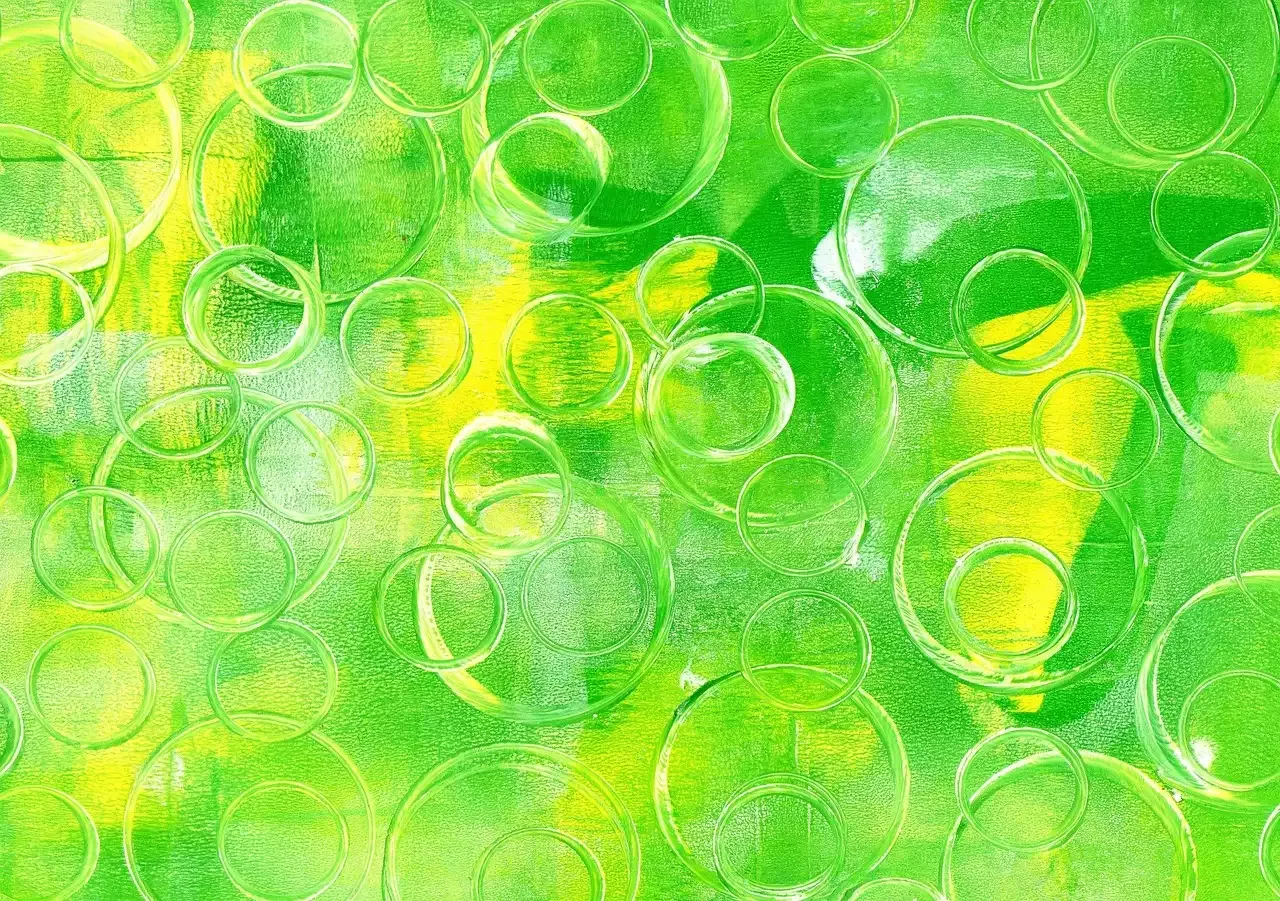 צבעי הציפורניים החמים ביותר לסתיו 2022