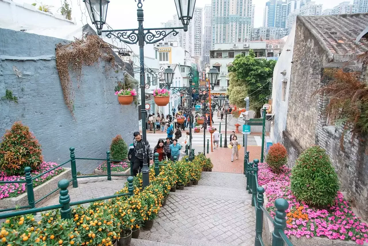 Macau Casinos: Can They Help You Win Big?