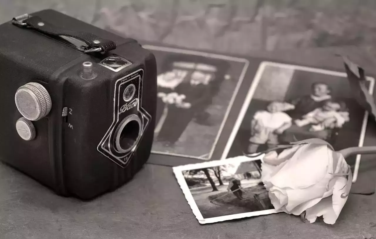 The Impact of Movies on 1970s Fashion