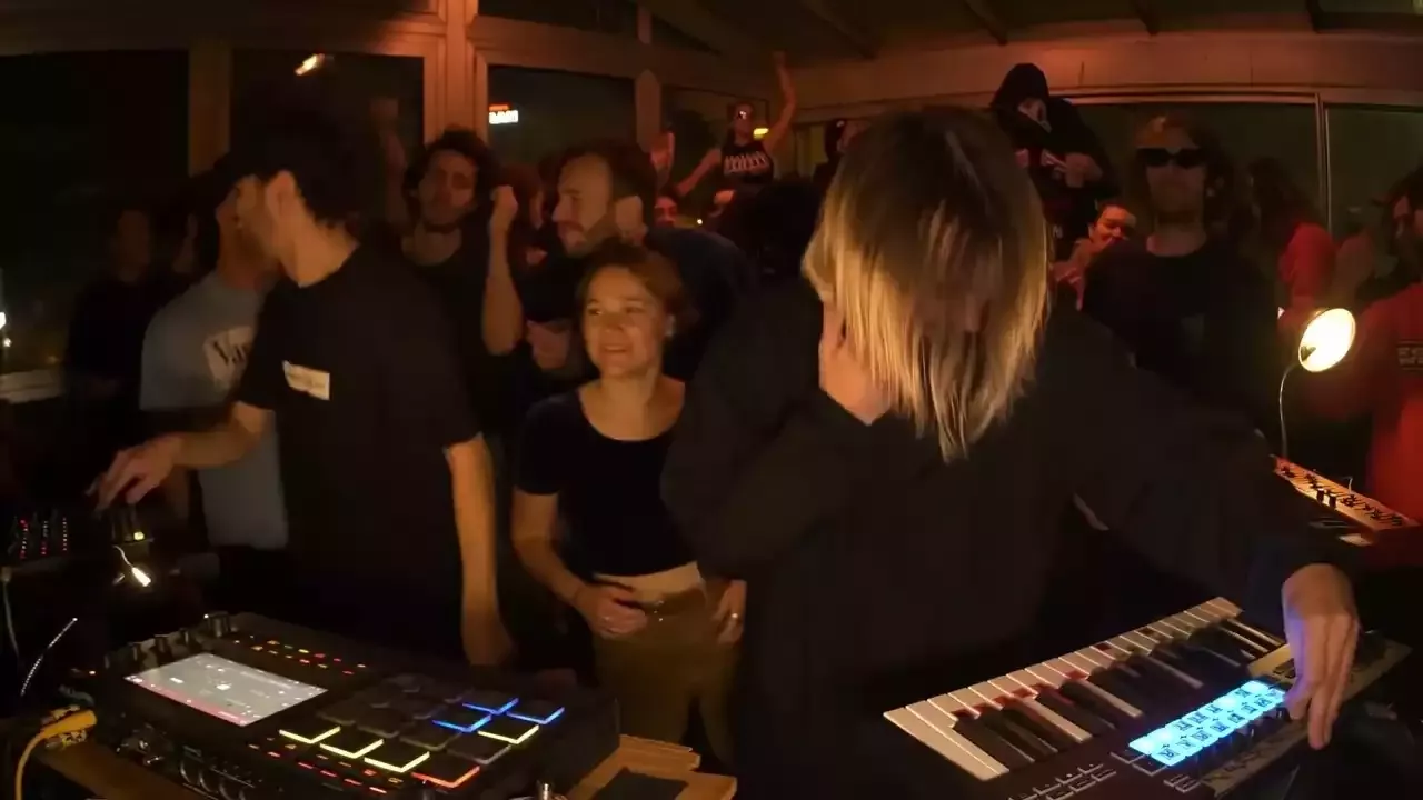 ההשפעה המהפכנית של ג'רזי על מוזיקת ריקוד אלקטרונית צרפתית