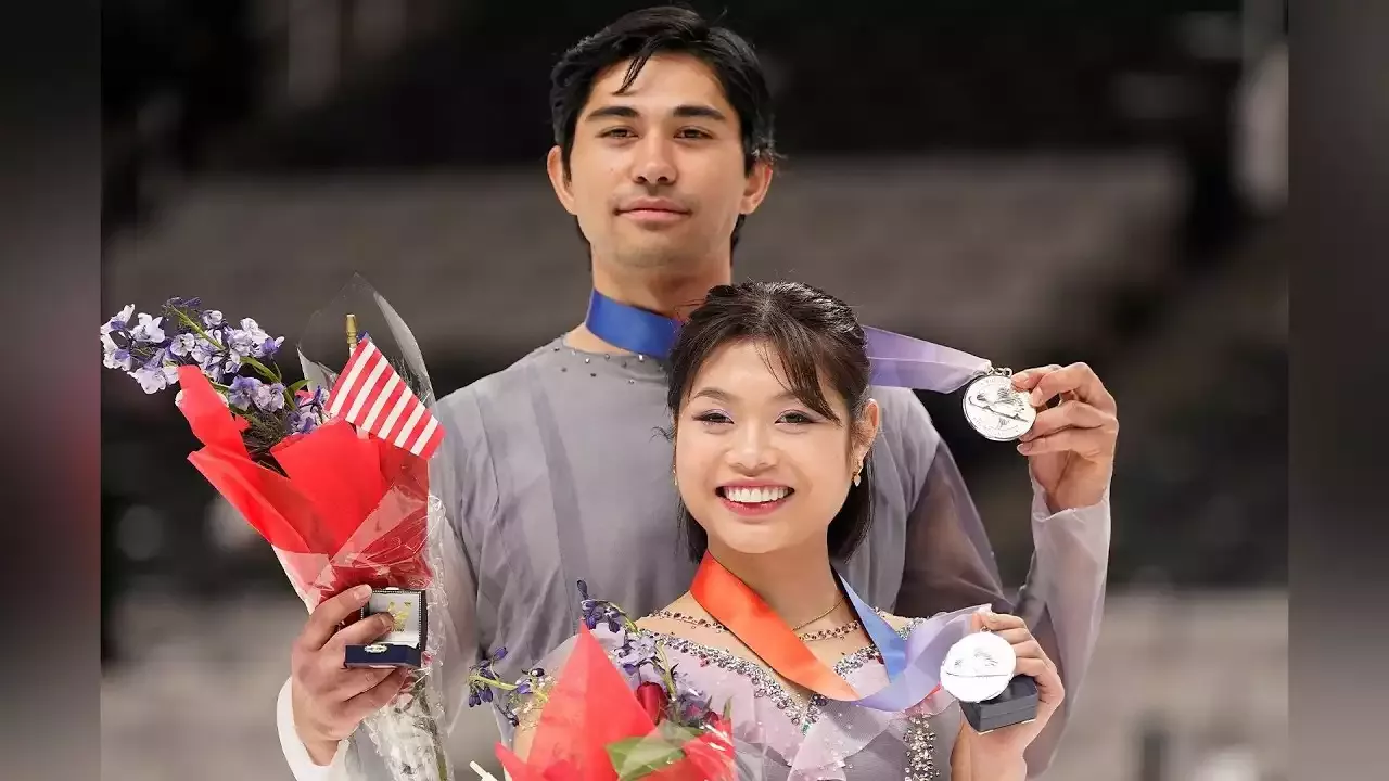 Les championnats nationaux américains de patinage artistique accueillent à nouveau le duo dynamique Emily Chan et Spencer Howe