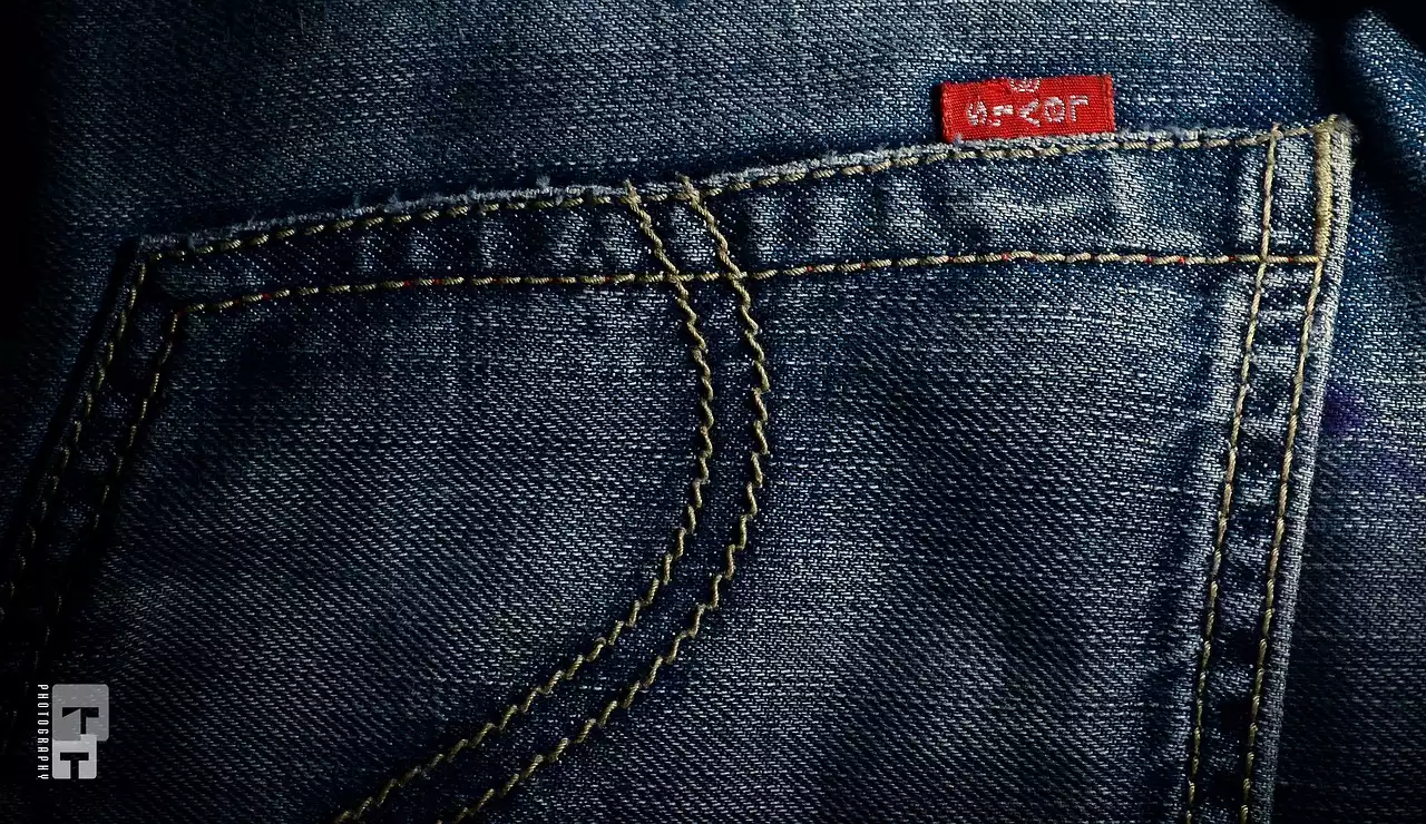 5 Classic Clothing Brands That Stand the Test of Time