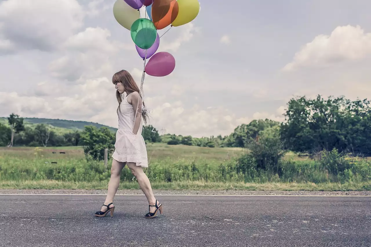 Beyond Booze: Unique and Memorable 21st Birthday Gift Ideas
