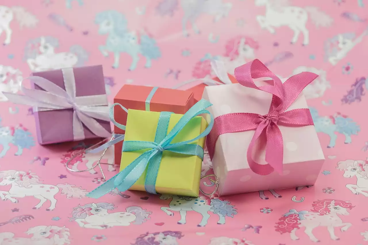 10 Unique Birthday Gifts for Him That Will Leave Him Speechless