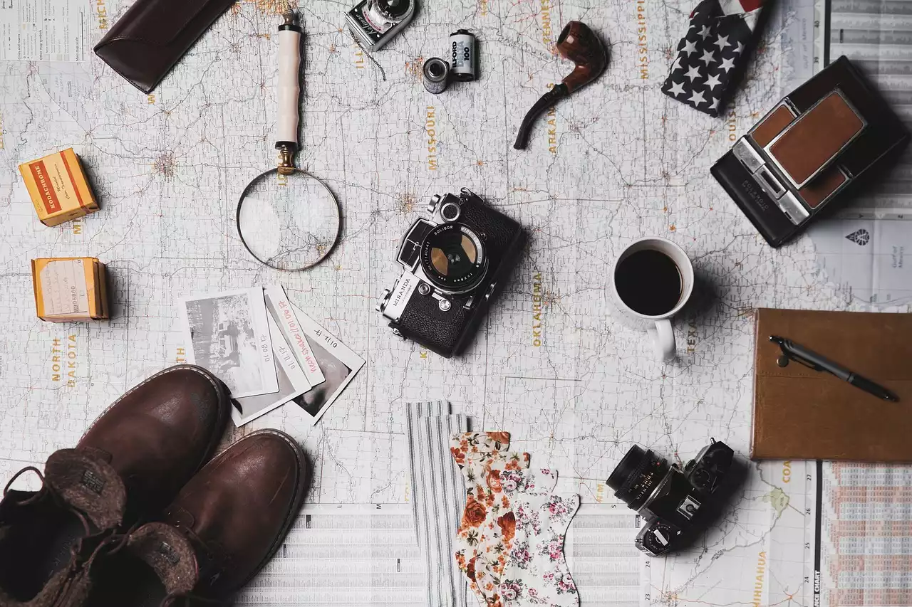 From Adventurous to Practical: 10 Travel Gift Ideas for the Wanderlust Man in Your Life