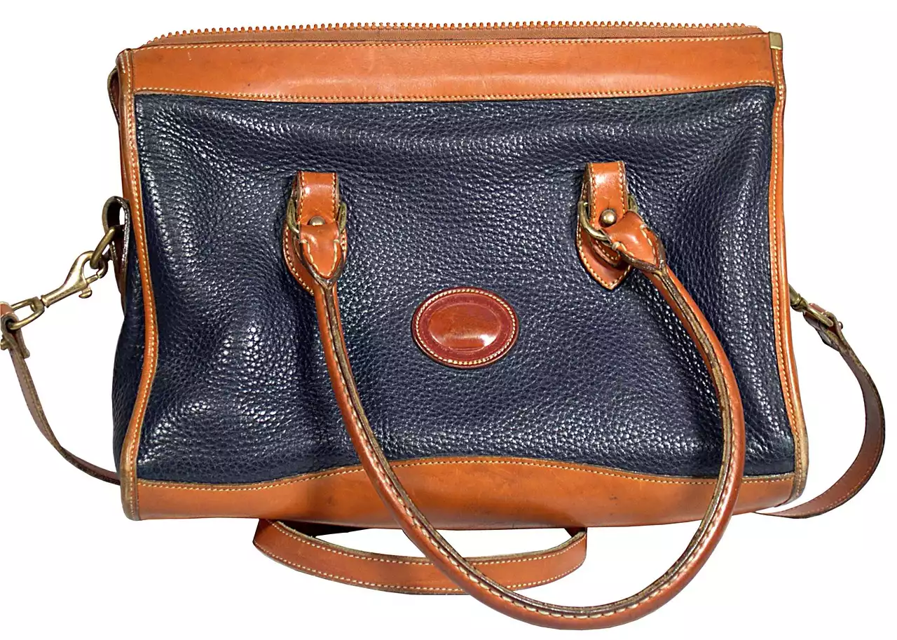 Exploring Different Crossbody Bag Designs and Sizes