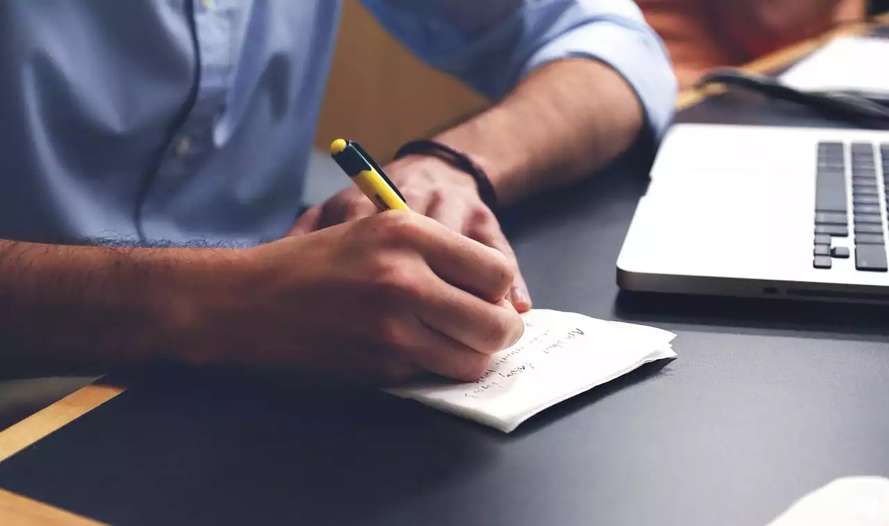 How to Create an Ergonomic Workspace at Home
