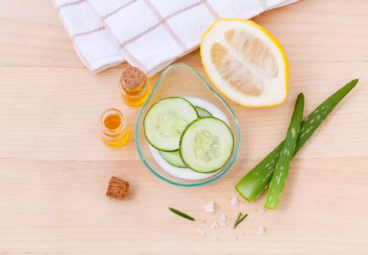Natural Skincare Remedies: 5 Ingredients You Can Find in Your Kitchen